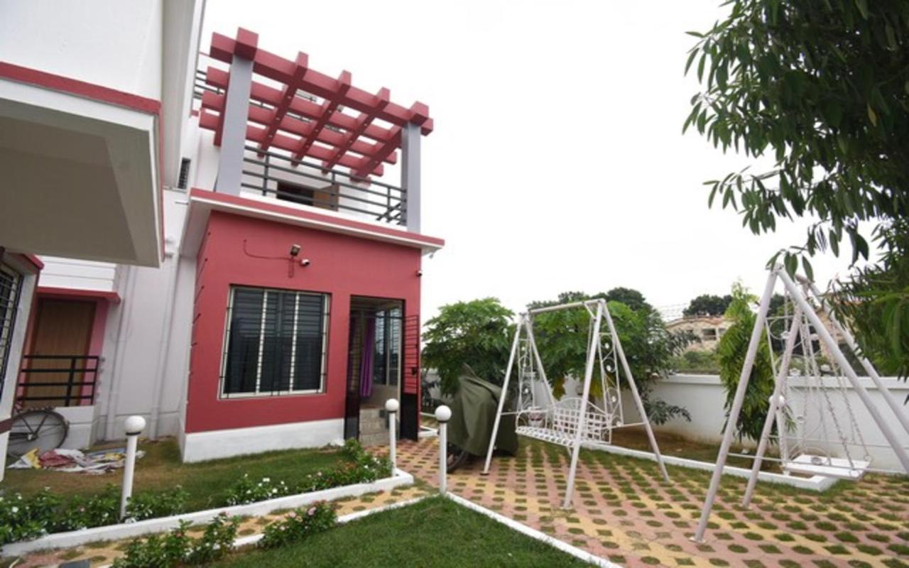Staymaker Hotel Sannidhyo Shanti Niketan Exterior photo
